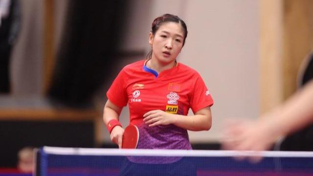 要求队员在 要求队员在